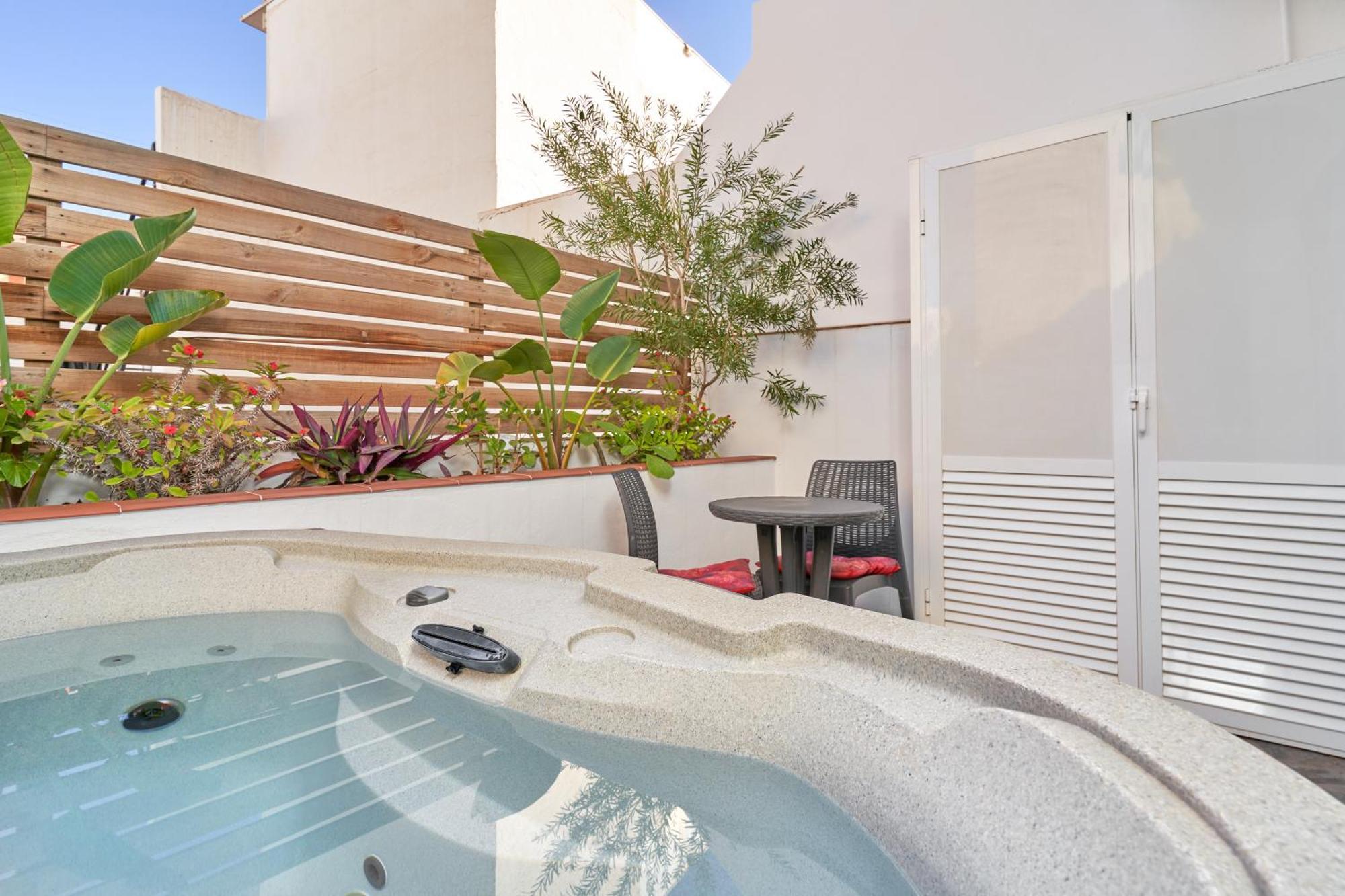Luxury 1St Floor Apartment In Nerja Exterior photo